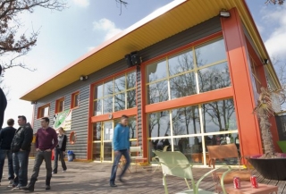  Terrace y Karting Batiment